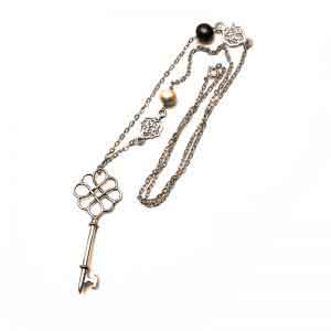 The key of happiness necklace