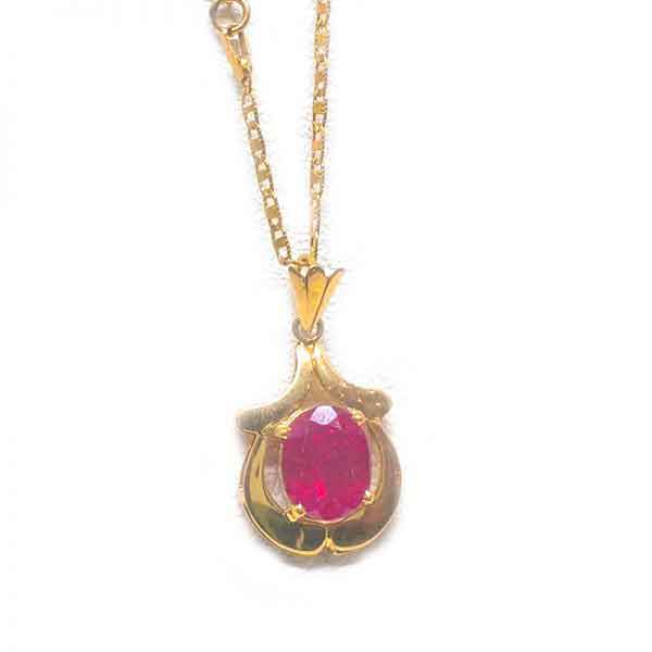 Ruby stone 18K gold pendant